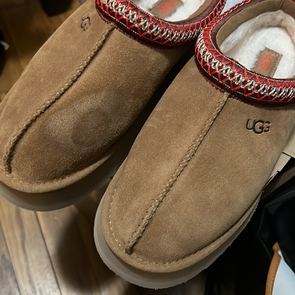 UGG W TAZZ BOOT - Picture 8 of 10